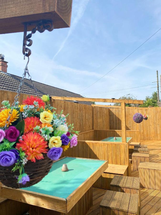 Hotel The Whistle And Flute Barnetby le Wold Esterno foto