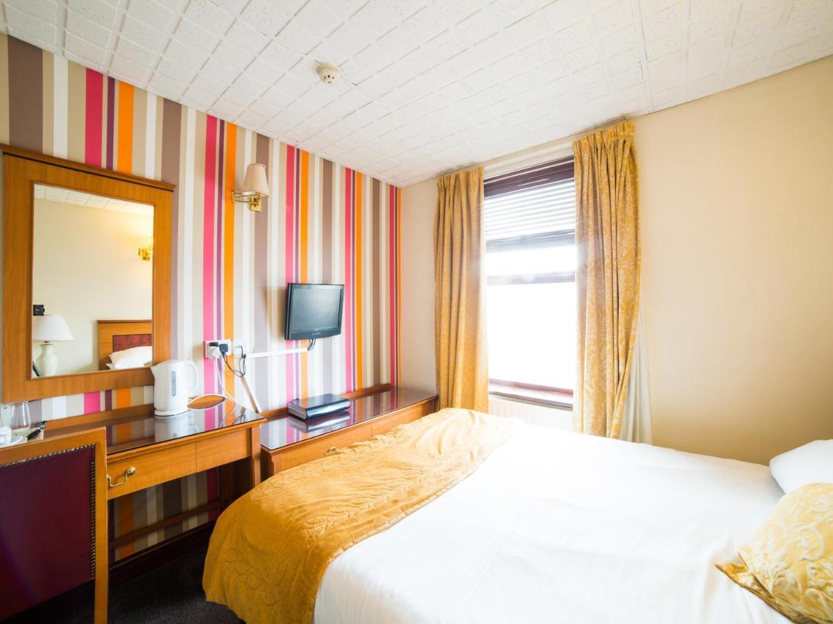 Hotel The Whistle And Flute Barnetby le Wold Esterno foto