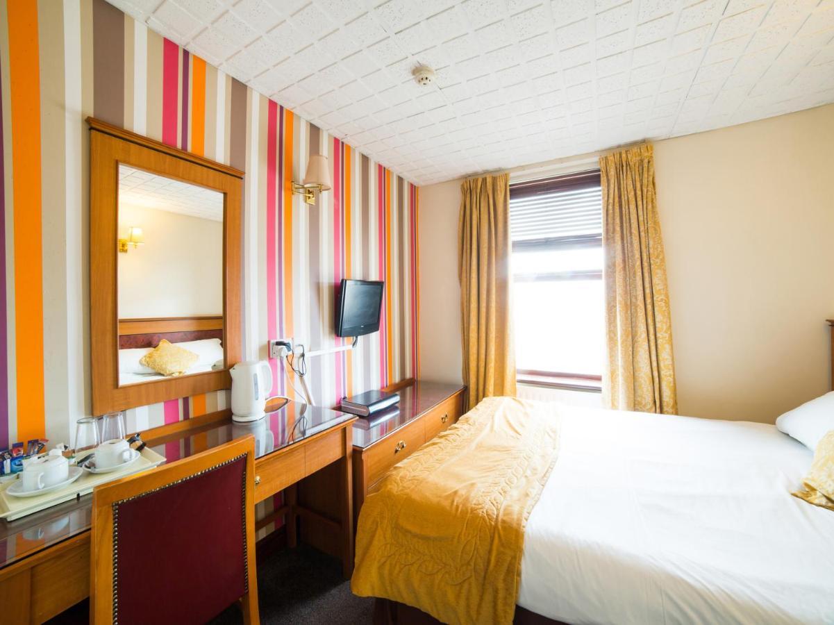Hotel The Whistle And Flute Barnetby le Wold Esterno foto